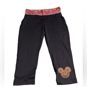 Disney Parks Leggings Women's Medium Mickey Mouse Activewear Cropped Yoga  Black